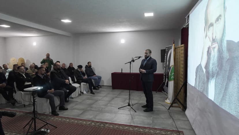 U Petnjici održana projekcija filma „Muftijin amanet“ – Sjećanje na vizionara rahmetli Muamera Zukorlića