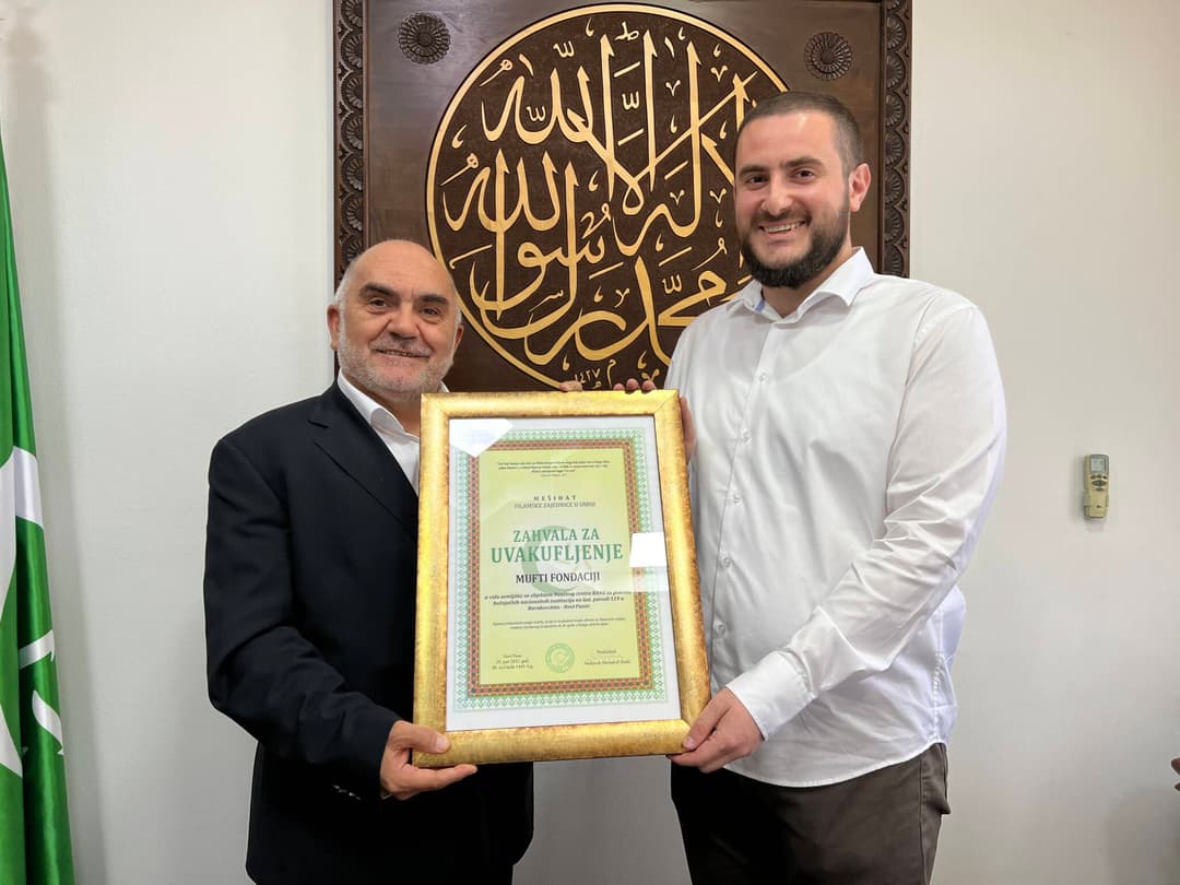 Uručena Zahvala za uvakufljenje Mufti fondaciji